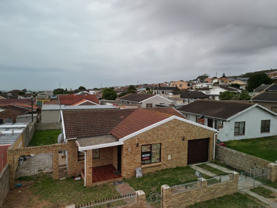 3 Bedroom Property for Sale in Hillside Eastern Cape